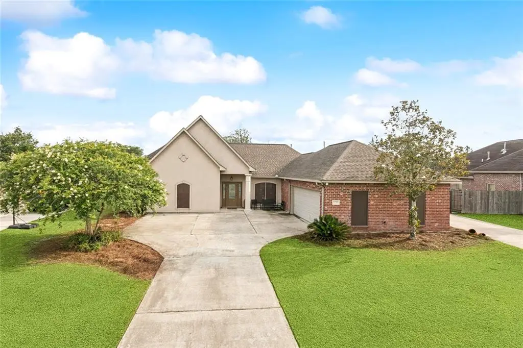 13795 Shady Hollow Drive, Denham Springs, LA 70726 - #1