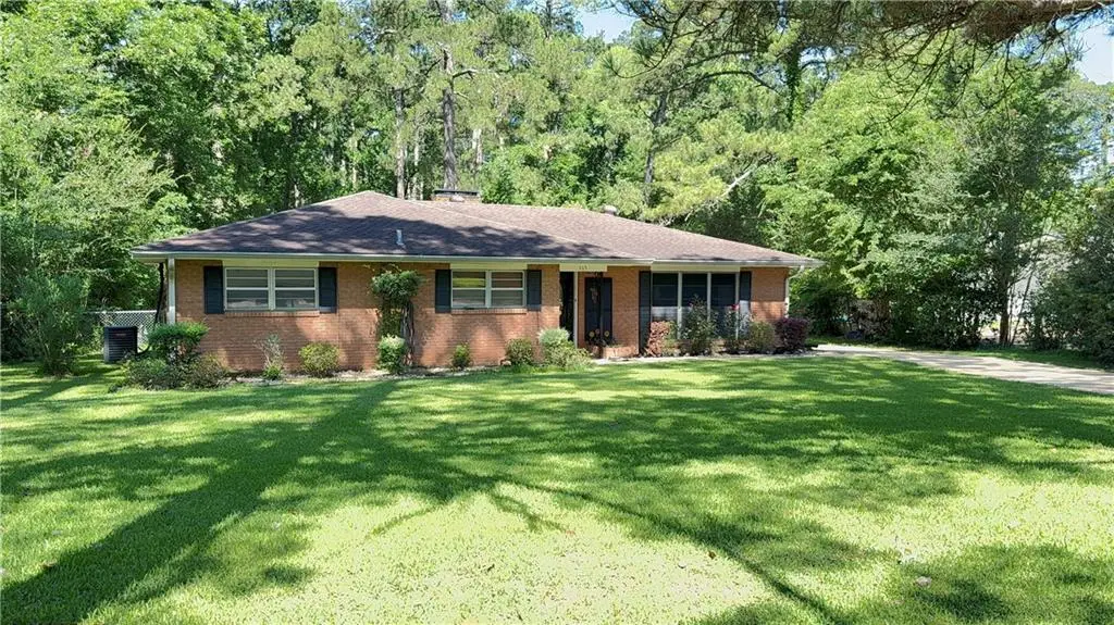 565 Edgewood Drive, Pineville, LA 71360 - #1