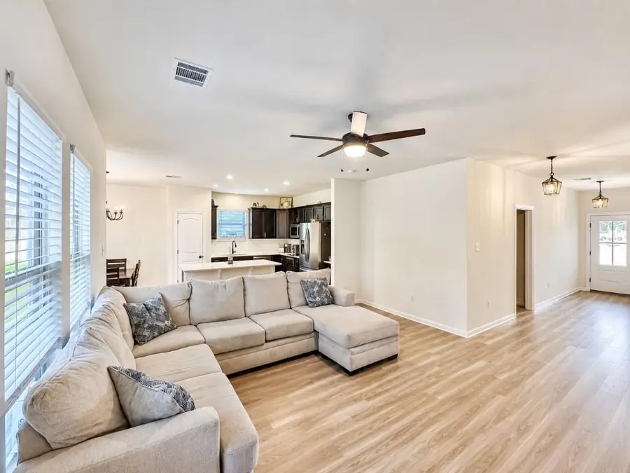 28105 Blue Sky Drive, Ponchatoula, LA 70454 - #2