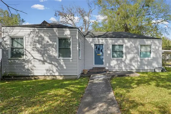 915 Isbell Street, Gretna, LA 70053
