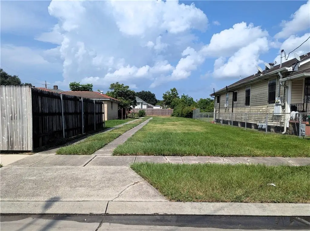 1115 Derbigny Street, Gretna, LA 70053 - #1