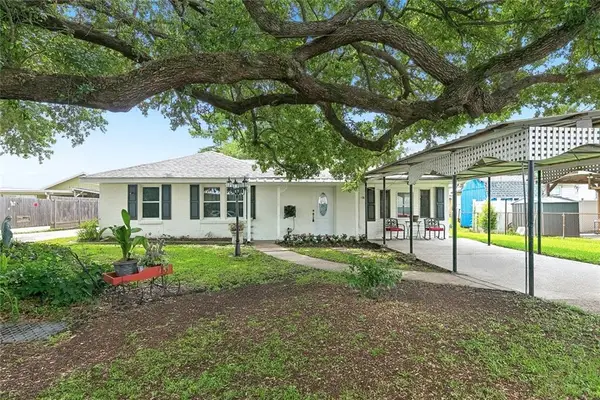 203 Broad Street, Belle Chasse, LA 70037
