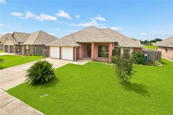 134 River Pointe Drive, La Place, LA 70068