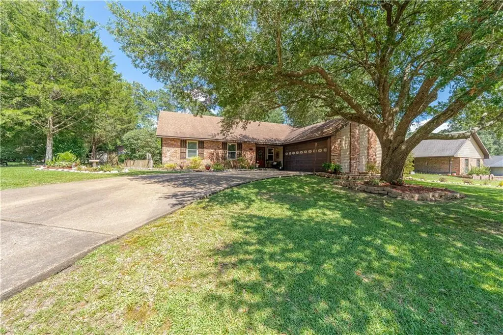 174 Spring Creek Drive, Pineville, LA 71360 - #1