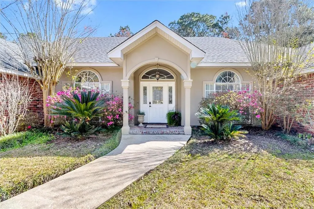 243 Westwood Drive, Mandeville, LA 70471 - #1