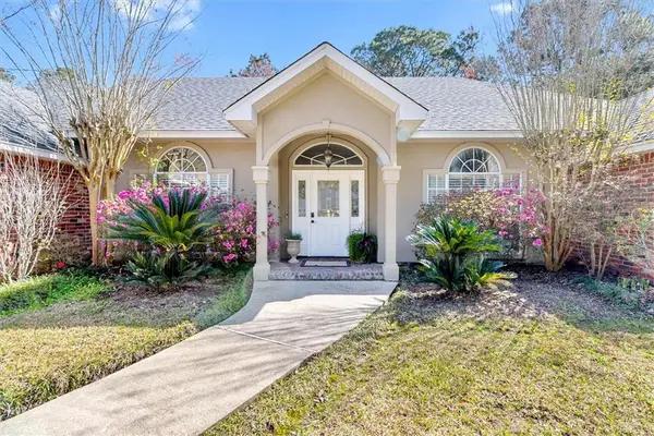 243 Westwood Drive, Mandeville, LA 70471