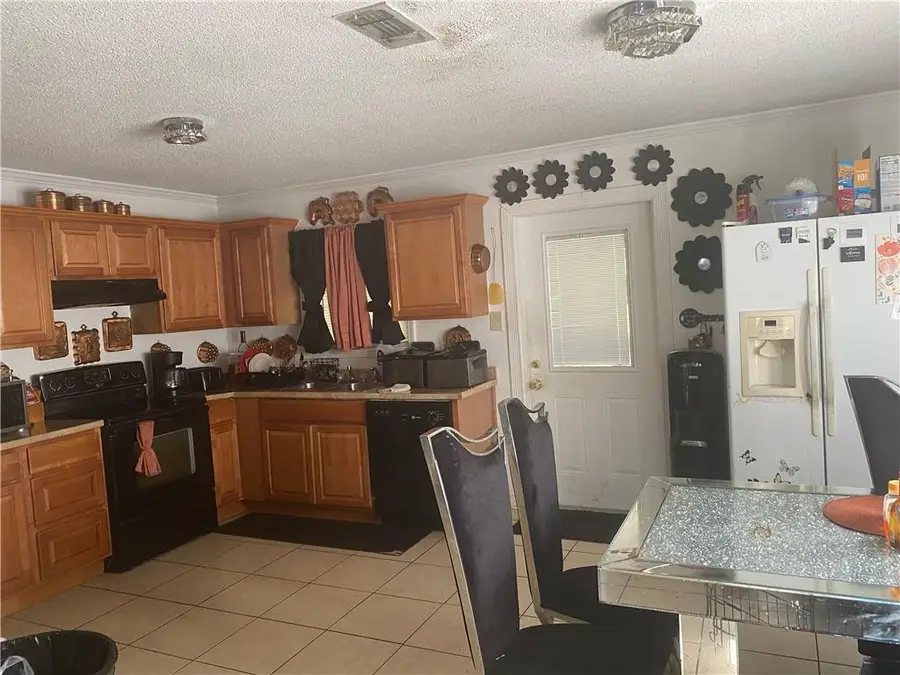409 Kostmayer Avenue, Slidell, LA 70458 - #2
