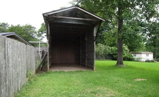 5404 Dixie Lane, Alexandria, LA 71301 - #2