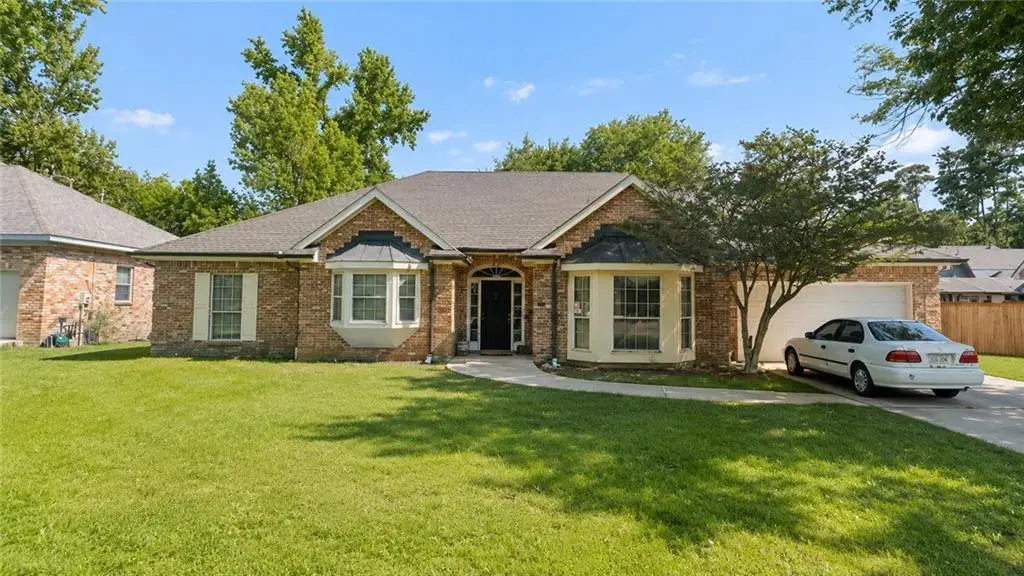 4 Cristal Court, Mandeville, LA 70448 - #1