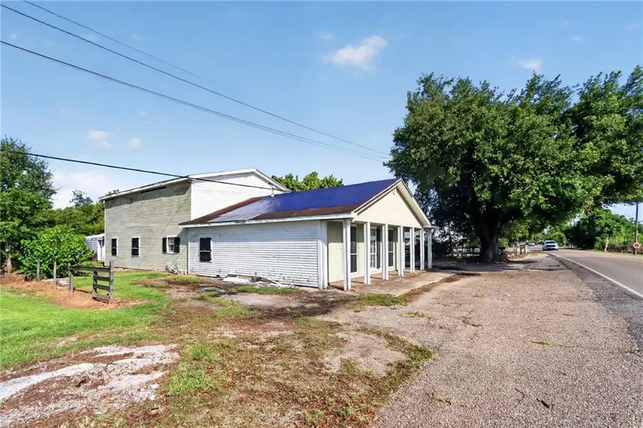 15729 E Main Street, Cut Off, LA 70345 - #2