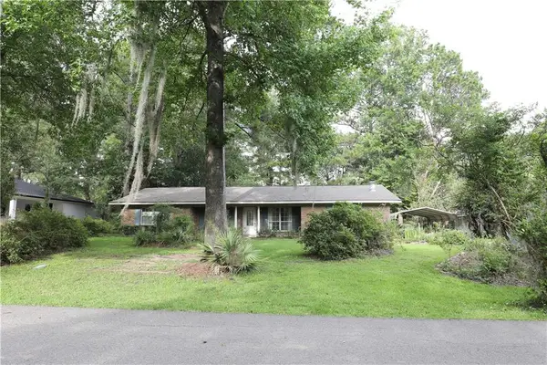 506 Holiday Circle, Pineville, LA 71360