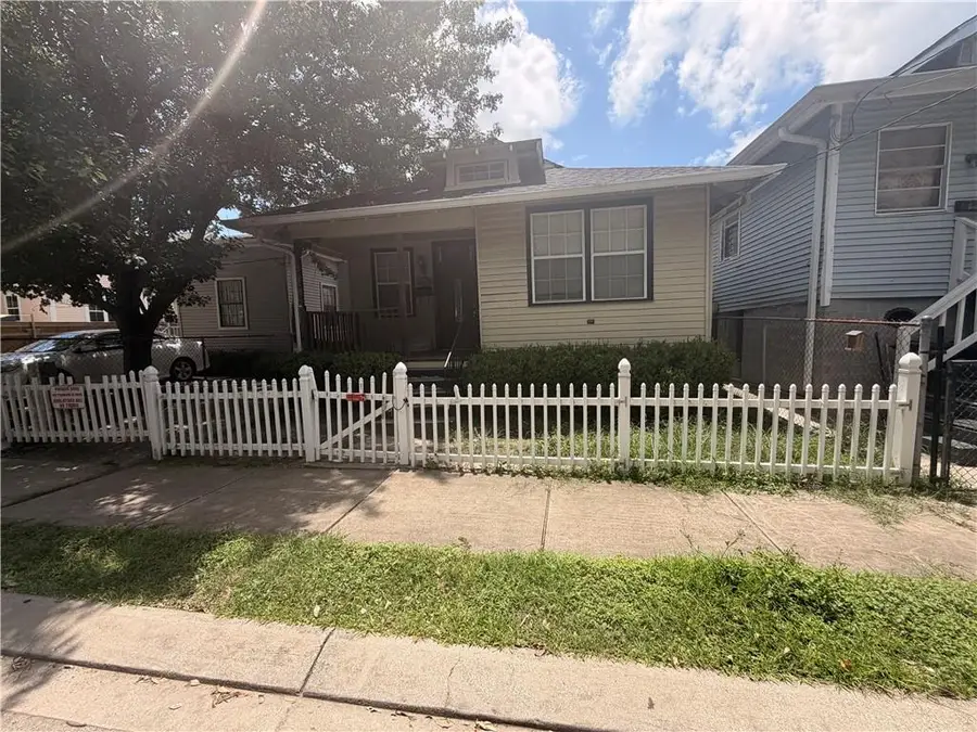 3624 General Pershing Street, New Orleans, LA 70118 - #2