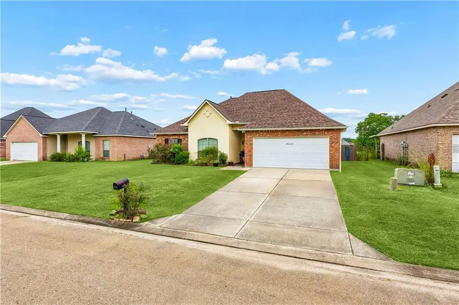 26232 Burlwood Avenue, Denham Springs, LA 70726 - #3