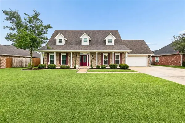 127 Magnolia Court, Luling, LA 70070