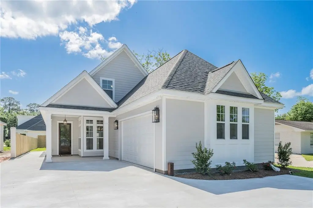 340 S 9th Street, Ponchatoula, LA 70454 - #1
