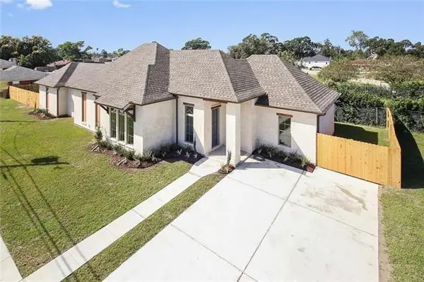 3012 Mumphrey Road, Chalmette, LA 70043