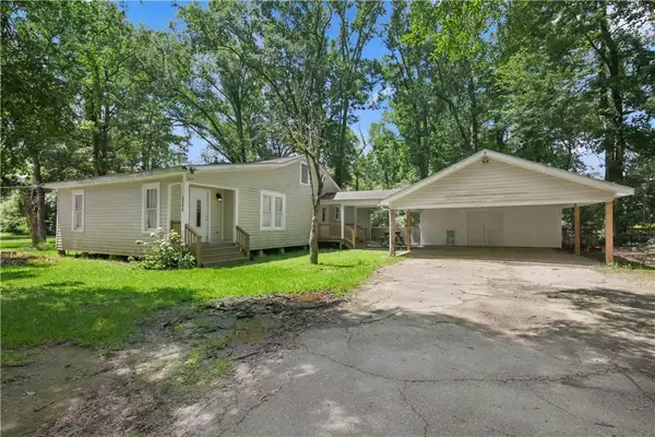 25236 Mccarroll Road, Springfield, LA 70462