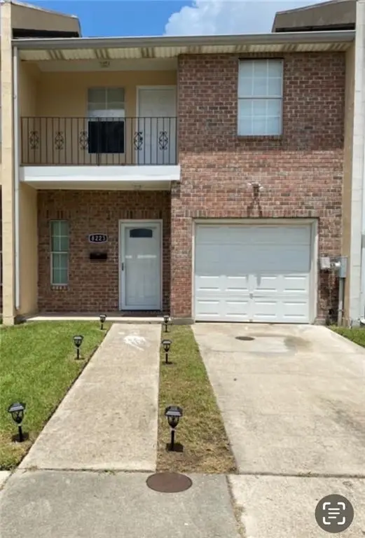 8223 Edinburgh Street, New Orleans, LA 70118 - #1