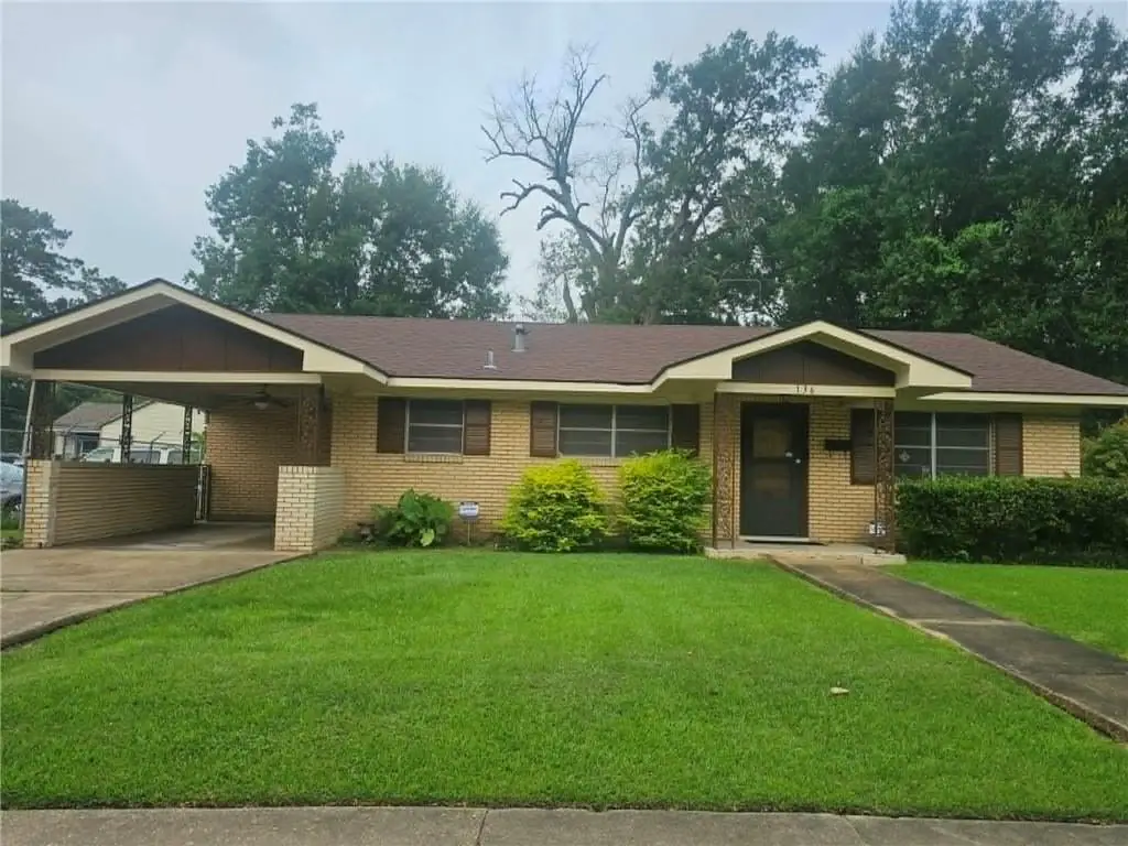 136 Chester Street, Alexandria, LA 71301 - #1
