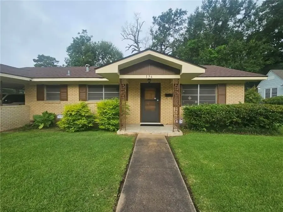 136 Chester Street, Alexandria, LA 71301 - #2