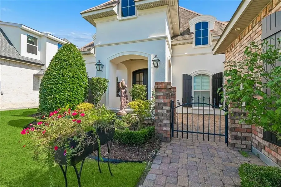 809 S Corniche Du Lac, Covington, LA 70433 - #3