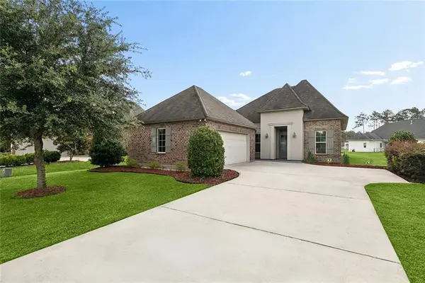 1024 Deer Park Drive, Madisonville, LA 70447