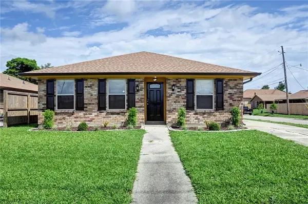 10887 Morrison Road, New Orleans, LA 70127