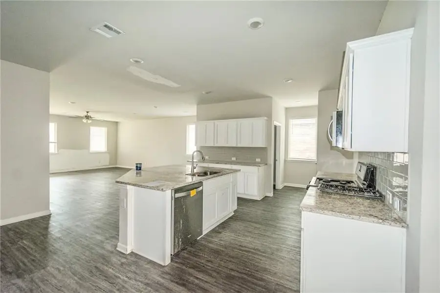 13661 Willamette Way, Baton Rouge, LA 70817 - #2