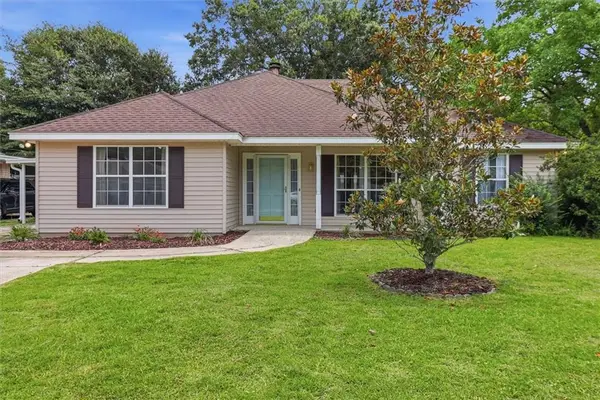 71232 Lake Placid Drive, Covington, LA 70433