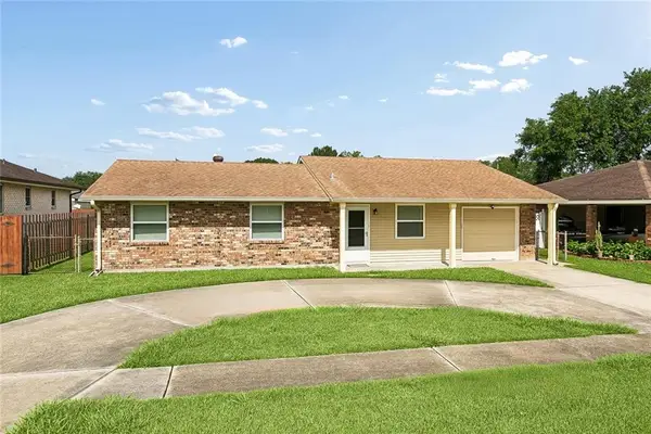 1116 Curtis Street, Harvey, LA 70058
