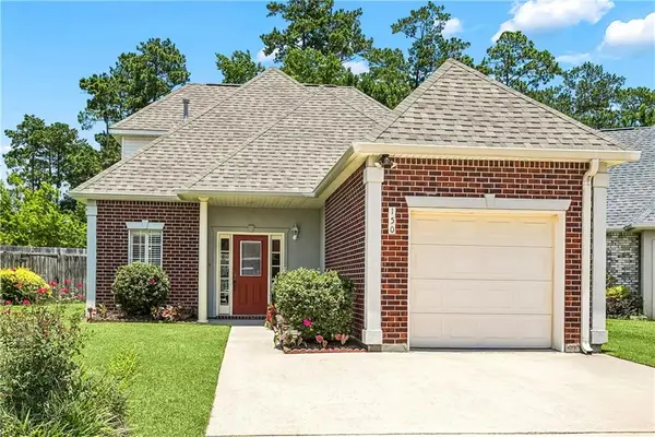 150 Emerald Oaks Drive, Covington, LA 70433