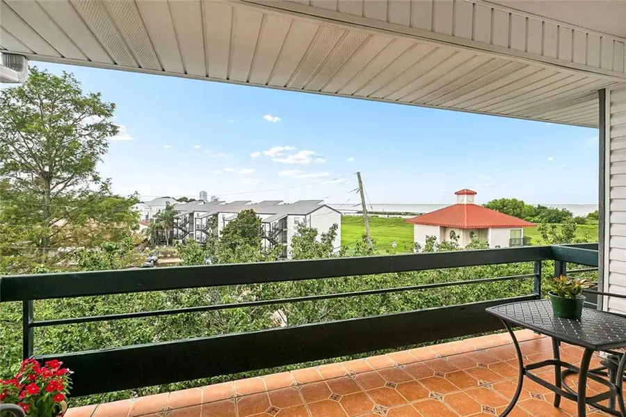 420 Metairie Hammond Highway #307, Metairie, LA 70005 - #2