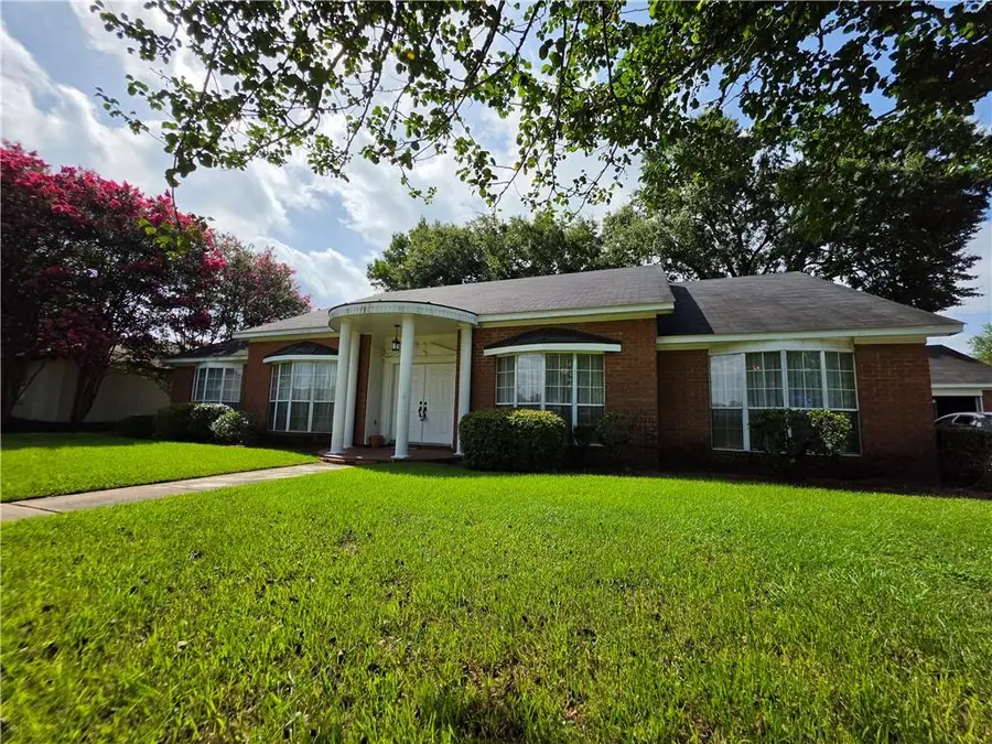 4109 Mayflower Boulevard, Alexandria, LA 71303 - #2