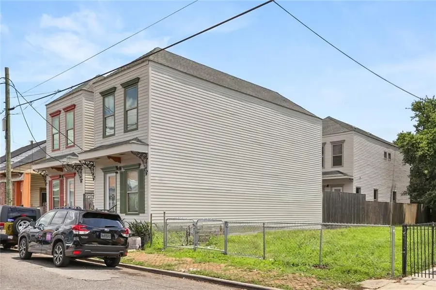 1327 29 Frenchmen Street, New Orleans, LA 70116 - #3
