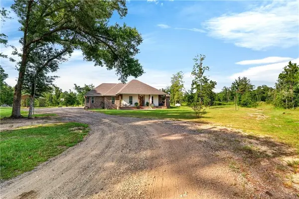 40 Thompson Lane, Carriere, MS 39426