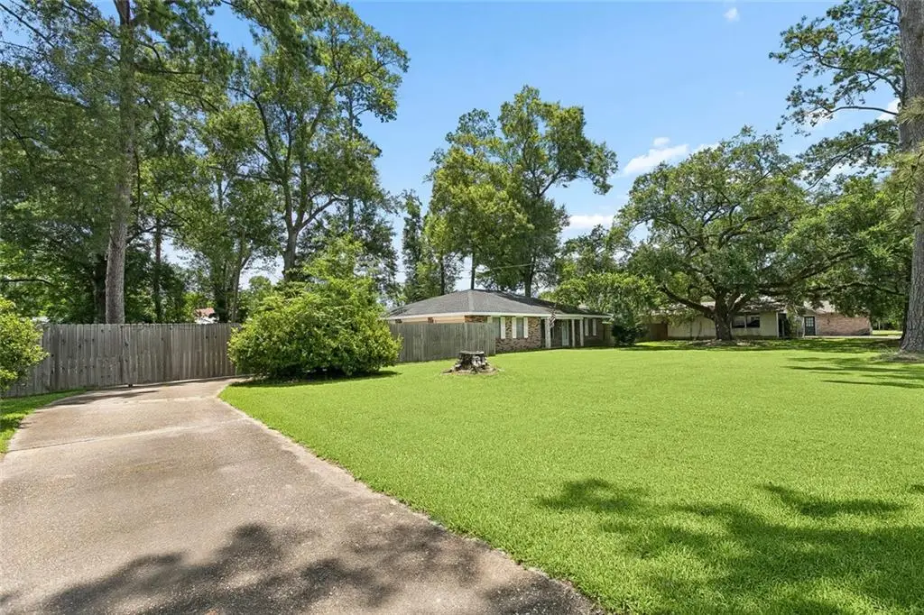 130 Beechwood Drive, Ponchatoula, LA 70454 - #1