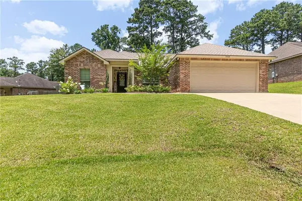 2435 Myland Drive, Pineville, LA 71360