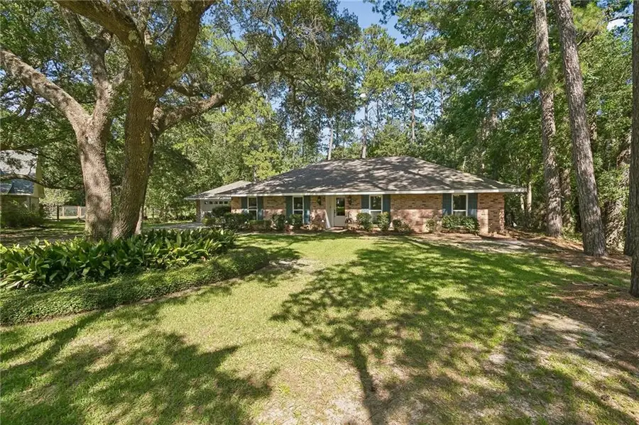 209 E Durham Drive, Slidell, LA 70461 - #2