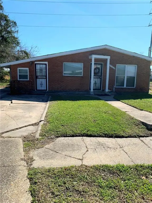 4722 Mithra Street, New Orleans, LA 70126