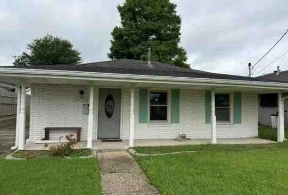 420 Roseland Parkway, Harahan, LA 70123 - #1