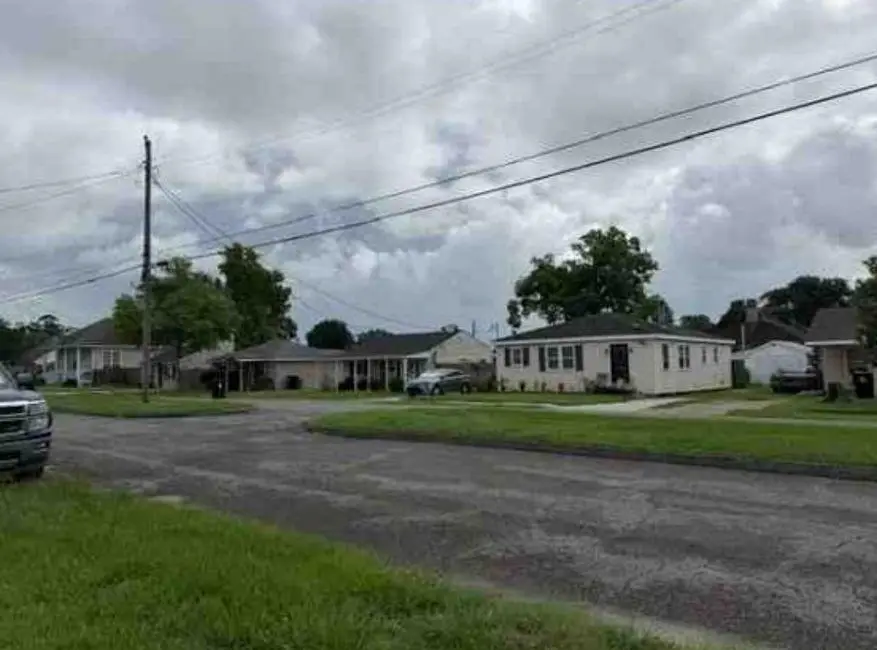 420 Roseland Parkway, Harahan, LA 70123 - #3