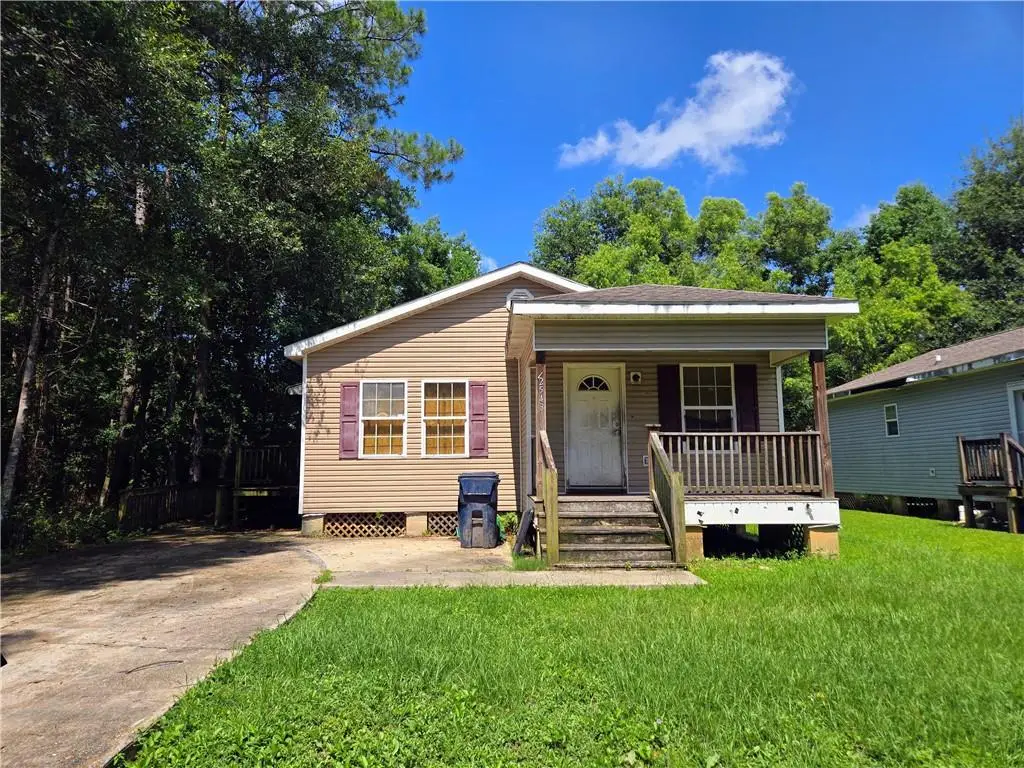 72543 Dahlia Street, Covington, LA 70435 - #1