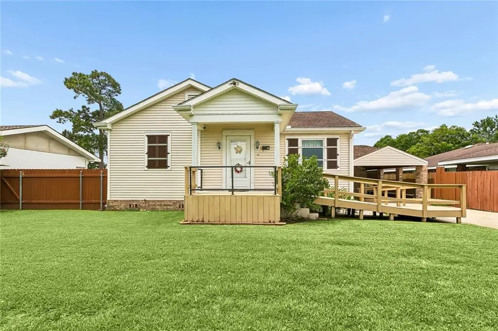 105 Yorke Street, Belle Chasse, LA 70037 - #1