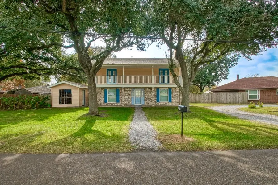 10216 Russell Street, River Ridge, LA 70123 - #2