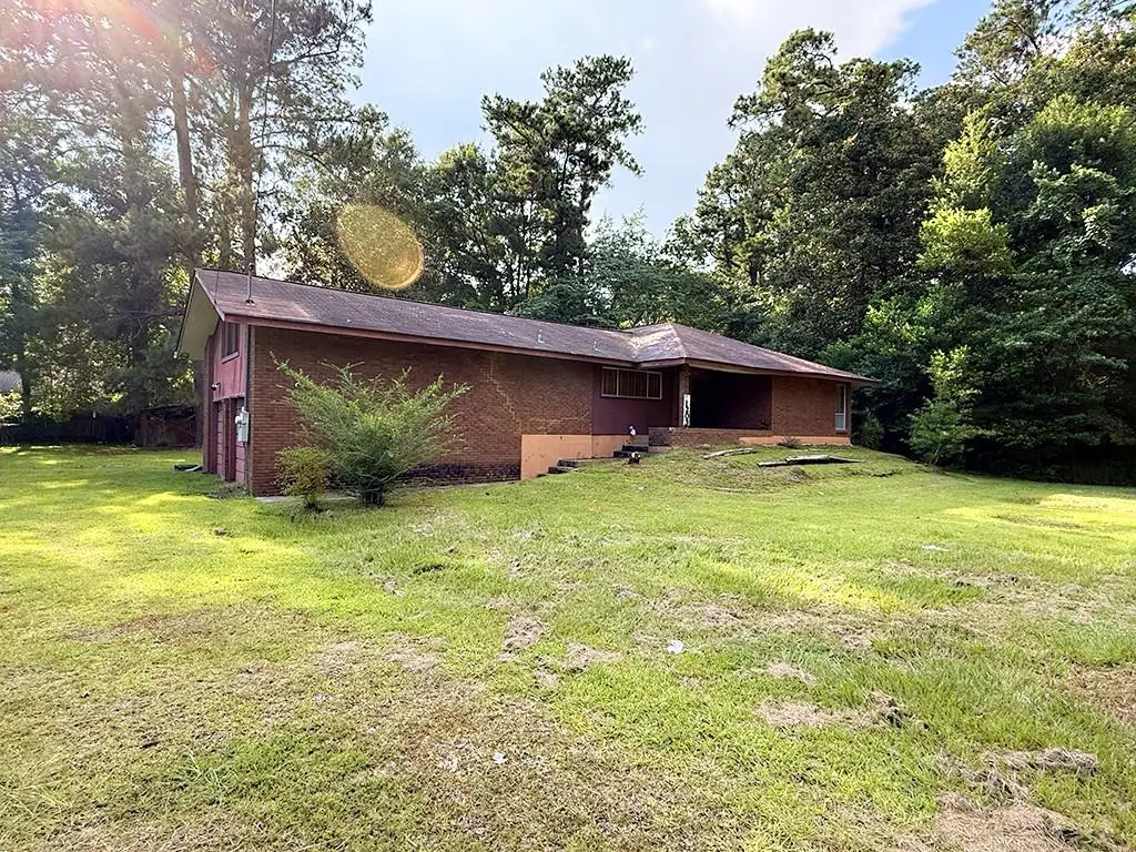 203 Camellia Road, Bogalusa, LA 70427 - #1