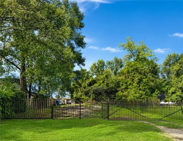 809 W 22nd Street, Covington, LA 70433