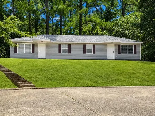 1322 Palmetto Street, Pineville, LA 71360