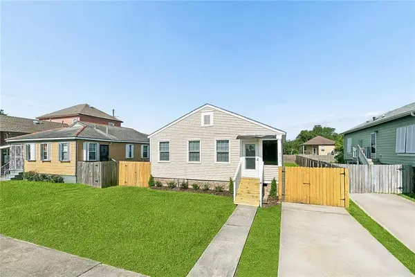 6416 Lafaye Street, New Orleans, LA 70122