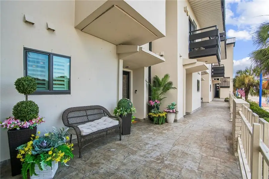 7300 Lakeshore Drive #15, New Orleans, LA 70124 - #2