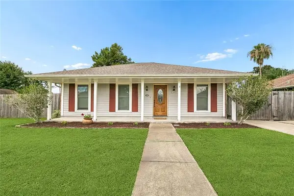 2400 N Atlanta Street, Metairie, LA 70003